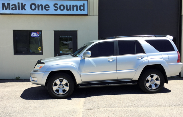 Toyota 2007 4Runner with professional window tint in North Bay